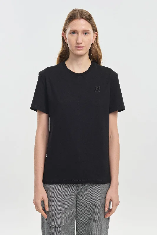 Black heavy cotton embroidered short sleeve t-shirt